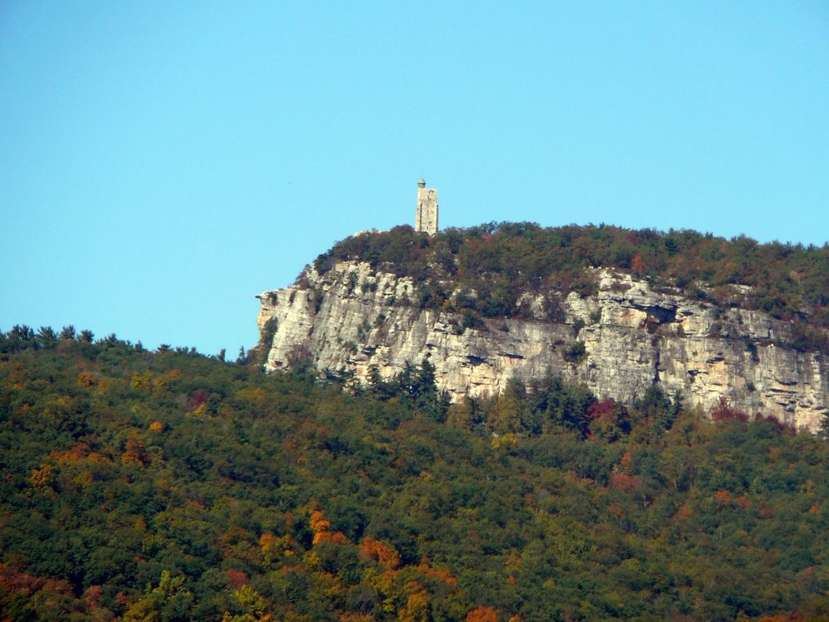 New Paltz, NY, NY - File:Skytop Tower, New Paltz.jpg - Wikimedia Commons